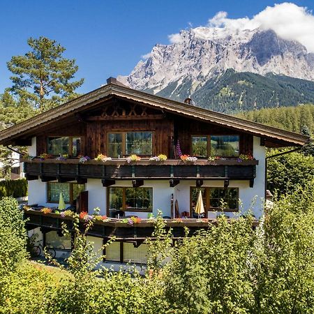 Tyrol Appartements エールヴァルト エクステリア 写真