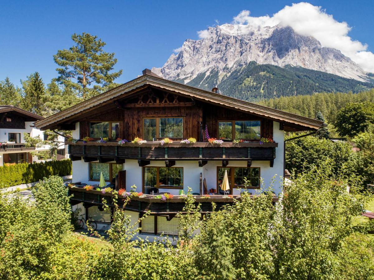 Tyrol Appartements エールヴァルト エクステリア 写真